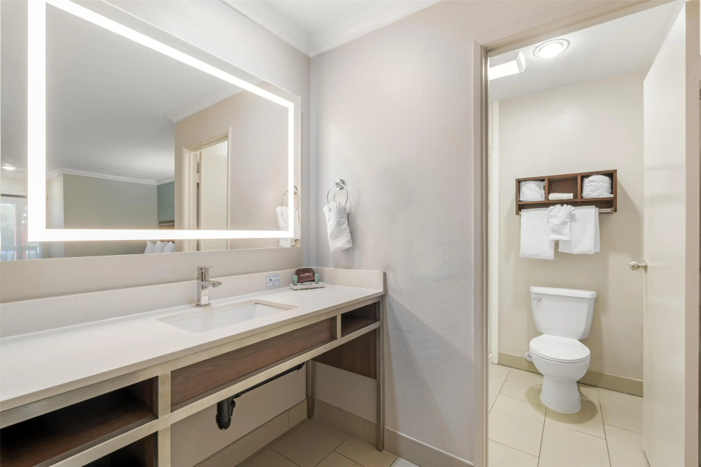Best Western Courtesy Hotel - Anaheim Resort Amusement Park