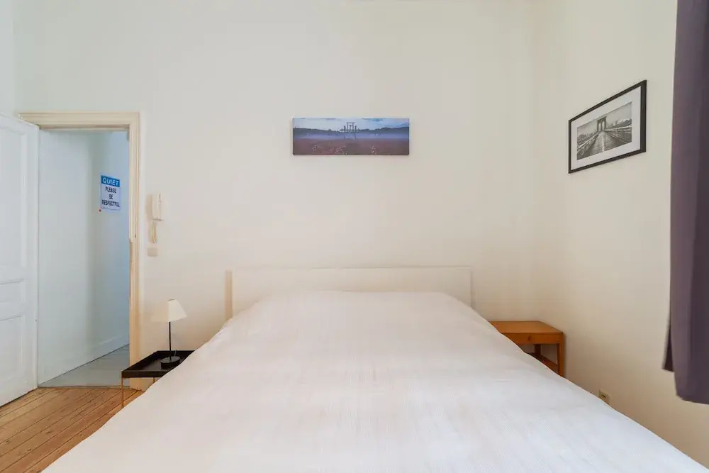 Self Check In 2 Room Appartement In Trendy Saint Gilles