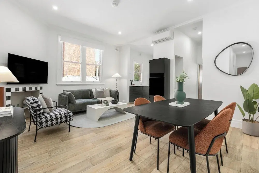 Simpson Street Apartments by Urban Rest