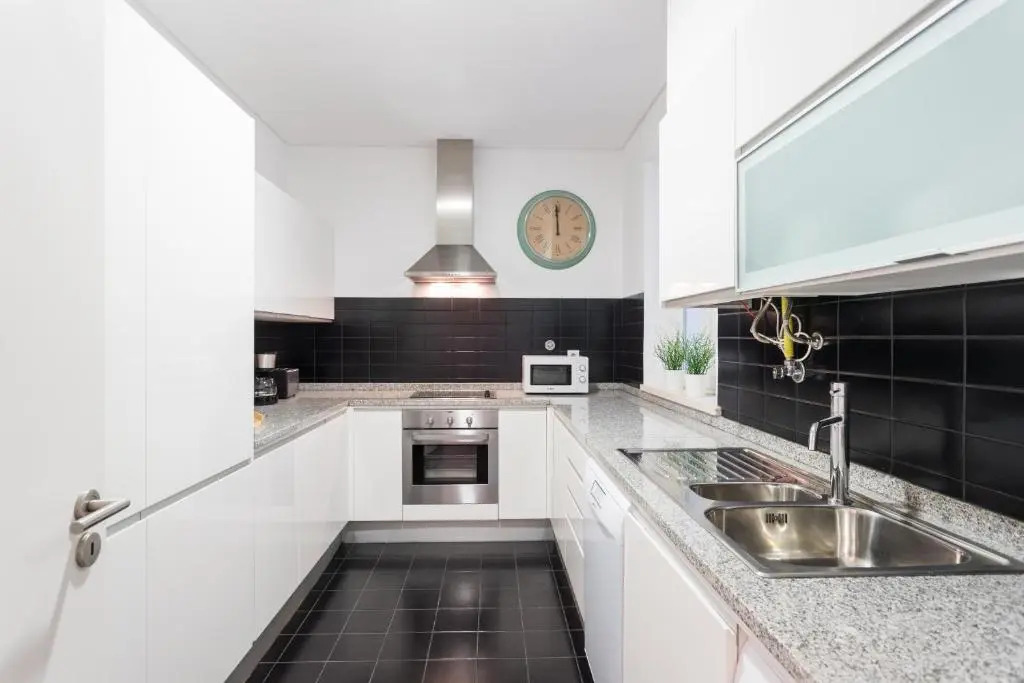 FLH Graça Spacious Flat