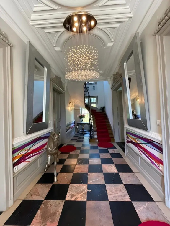 Estate in Saint-pavace Near Le Mans Circuit
