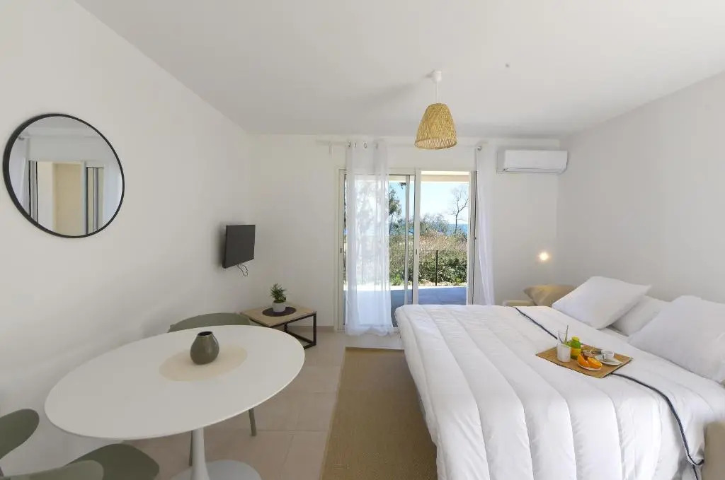 Residence Marina di Bravone - appartement 2 personnes Vue Mer RDC N92