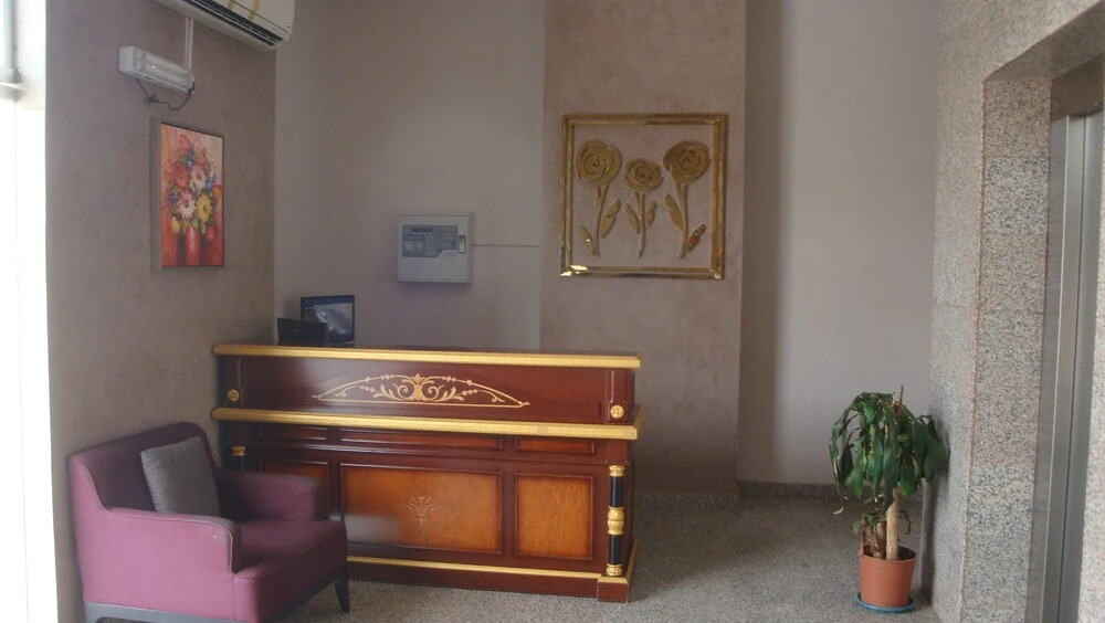Awali Rose Hotel Suites