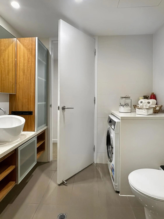 CBD Penthouse View Apartment