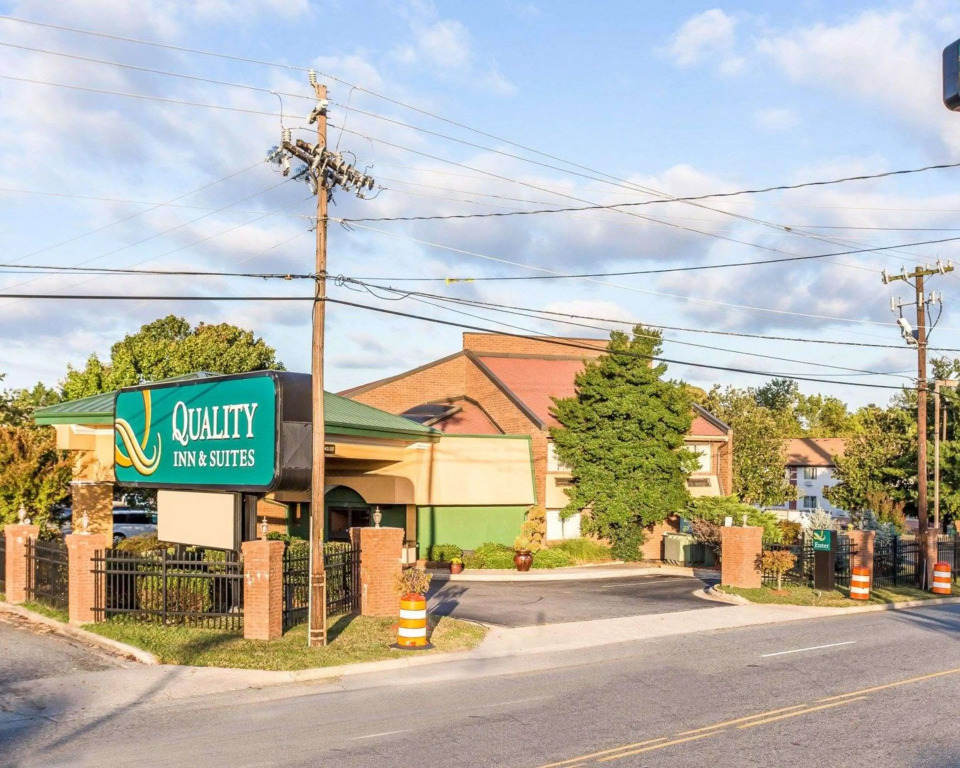Quality Inn & Suites Coliseum