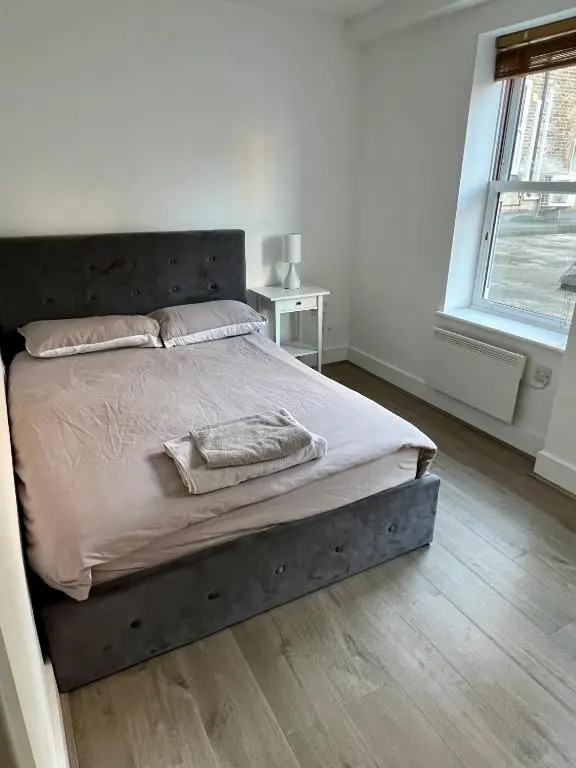221 Clapham Road Apartments