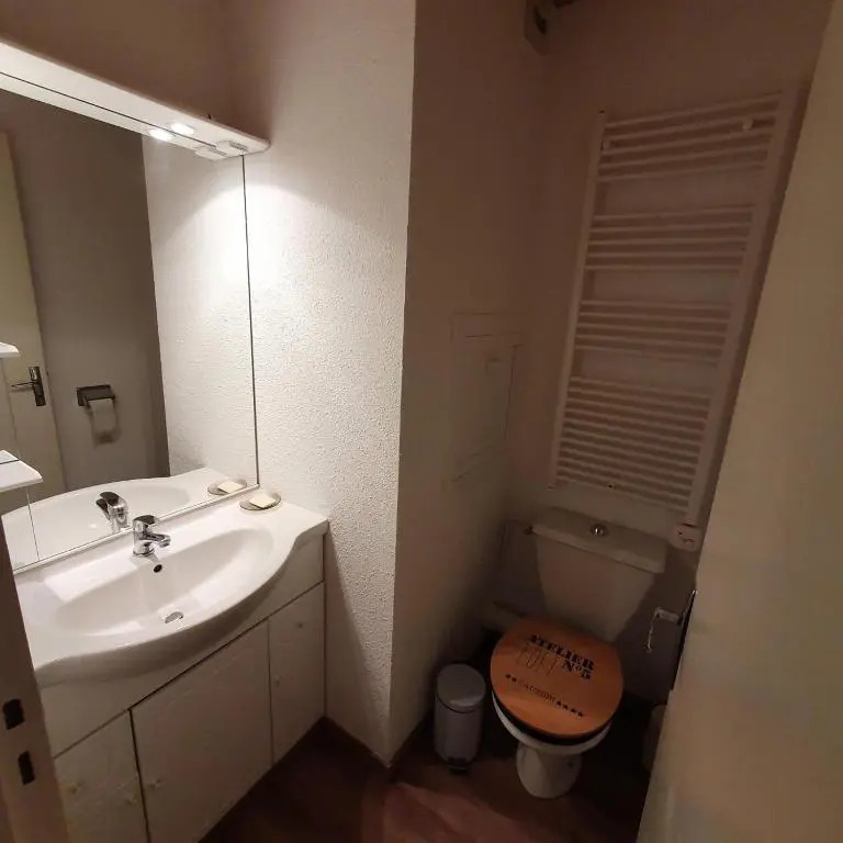 Résidence Les Avenieres - 3 Pièces pour 8 Personnes 144