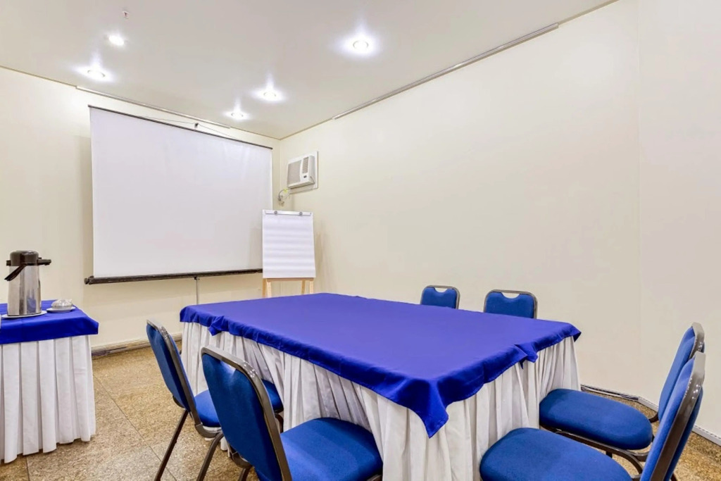 Golden Tulip Goiania Address
