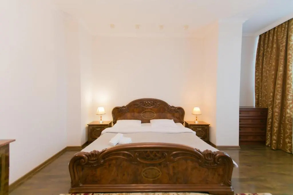 Diplomat Apartment on Sarayshyq st 34