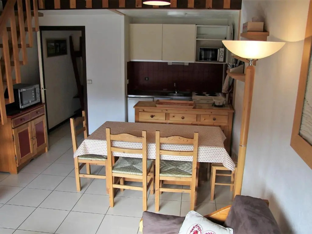 Appartement La Clusaz, 2 pièces, 6 personnes - FR-1-459-119