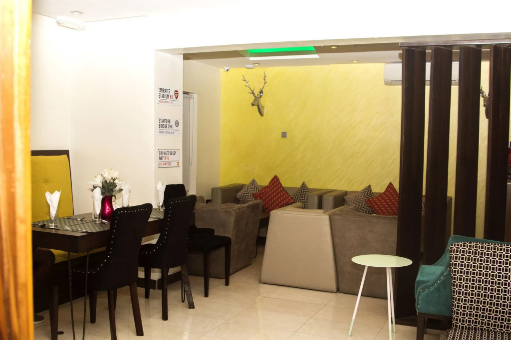 Box Residence Hotel & Apartment
