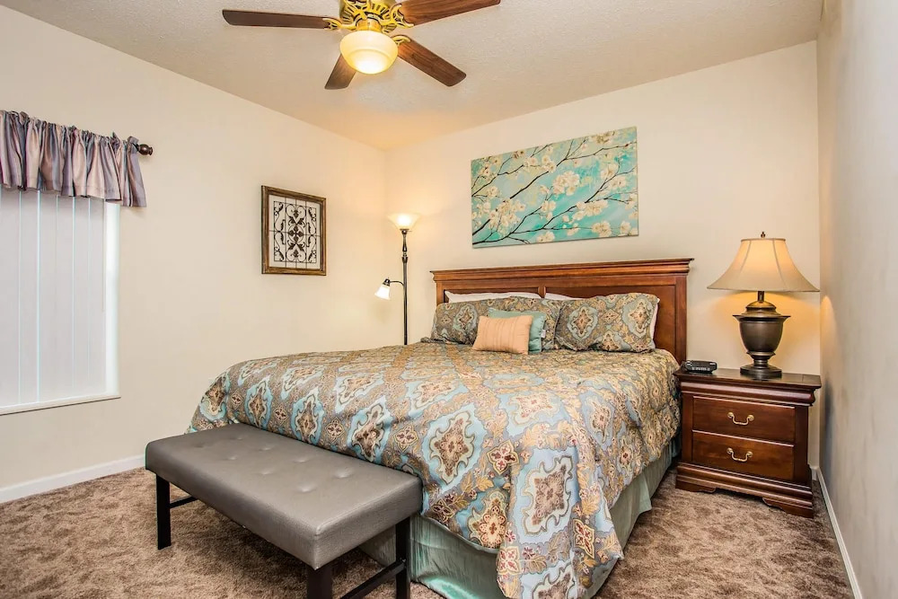 Whispering Pines 642