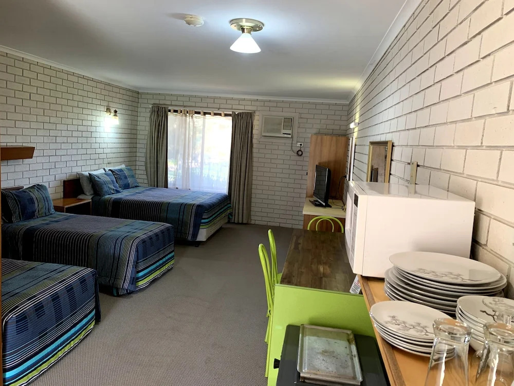 Comfort Inn Kingswood