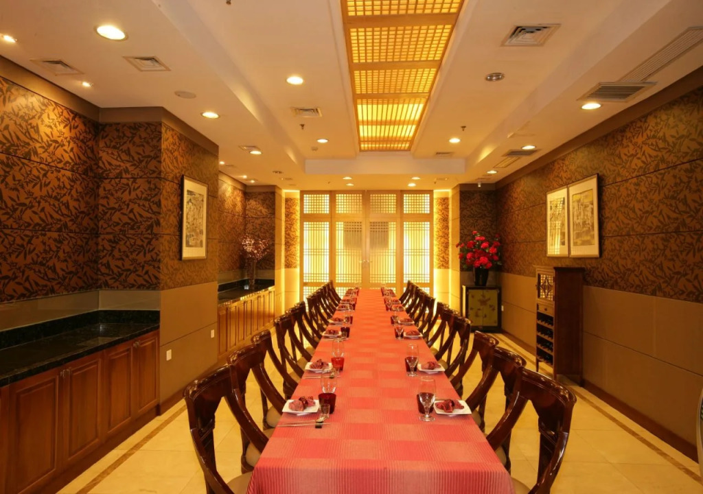 Highton Hotel Shanghai