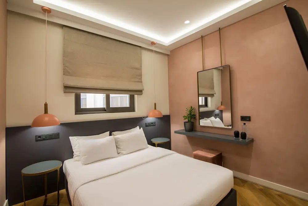 Ederlezi Zoubourlou Aparthotel