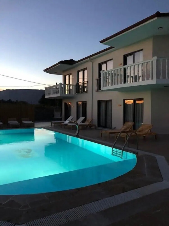Albizia Boutique Hotel