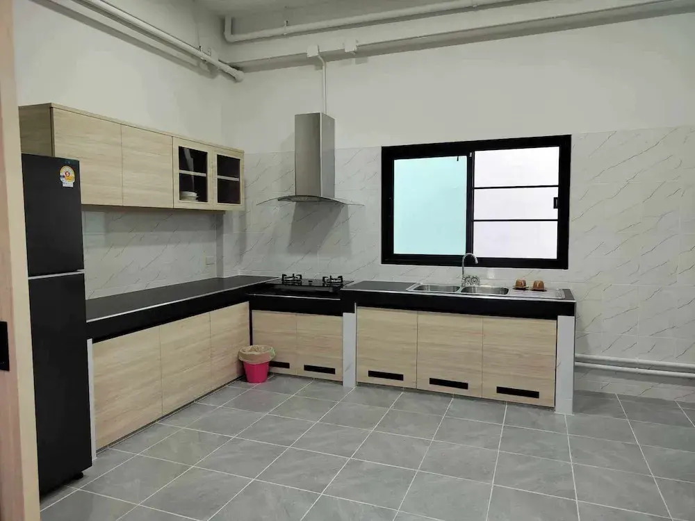 Modern House CNX
