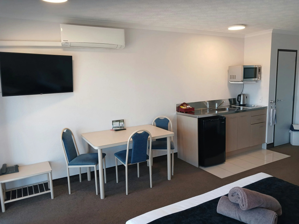 Palm City Motor Inn