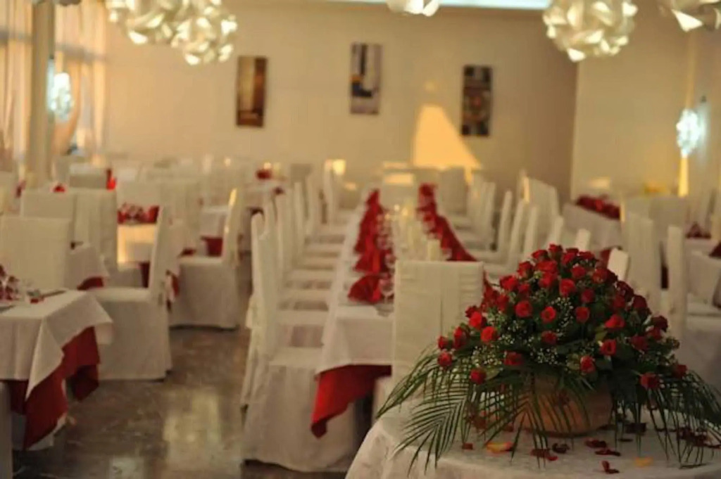 Caposkino Park Hotel