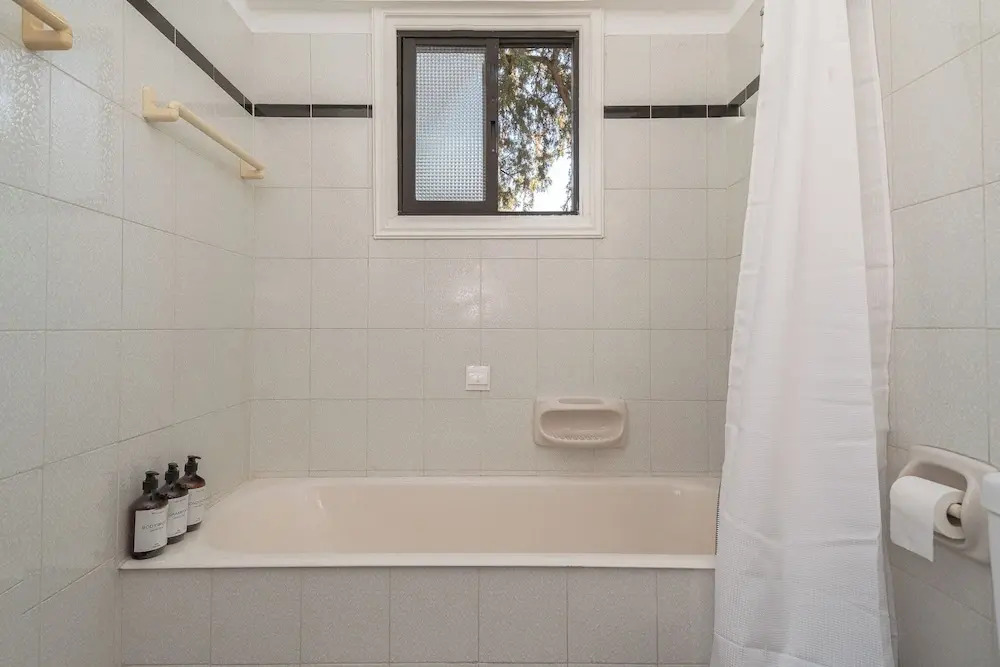 City Center Modern Boho Stay