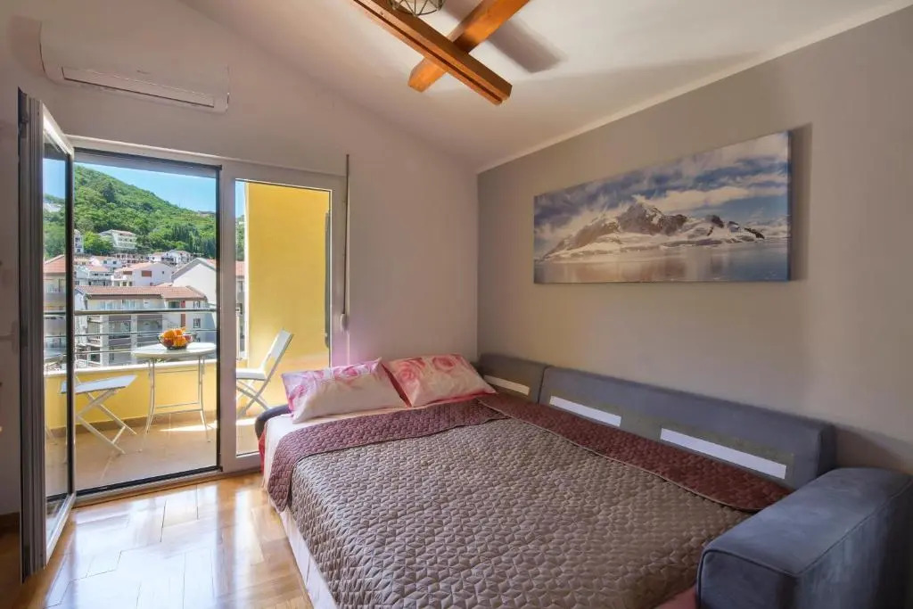 New Cozy Family one bedroom apartment Budva