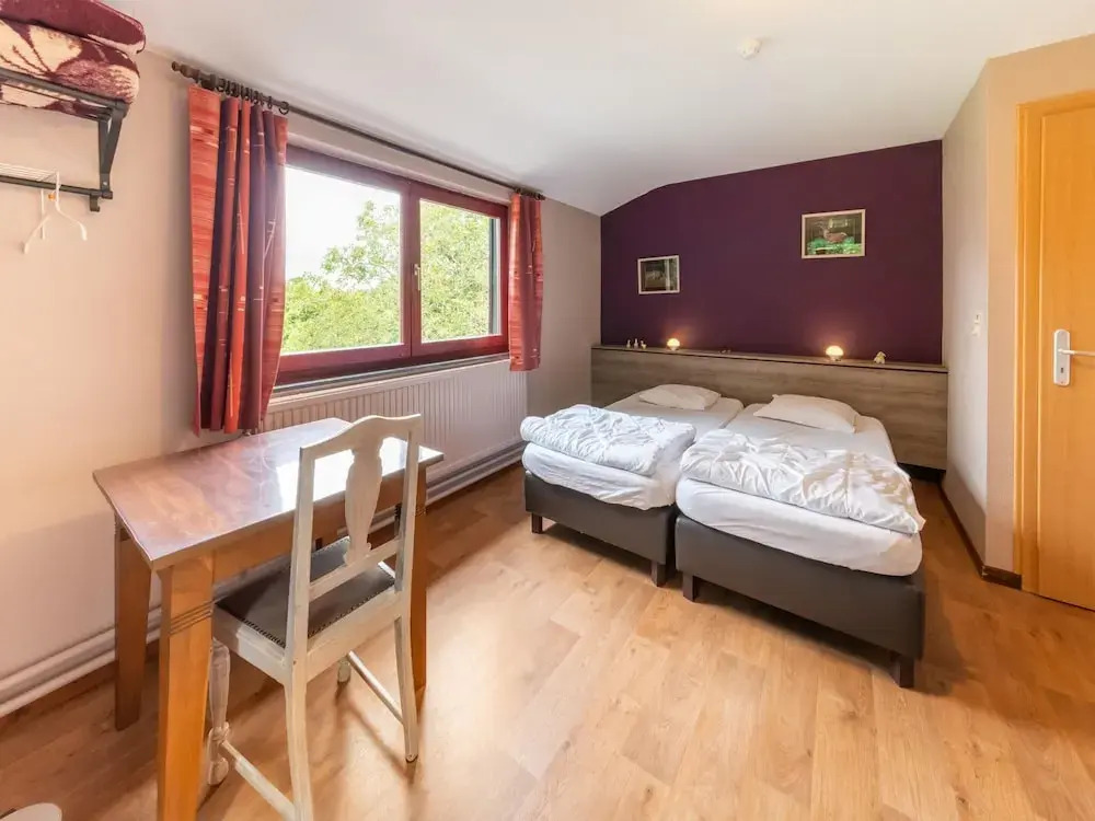 Spacious Group Stay in Wanne