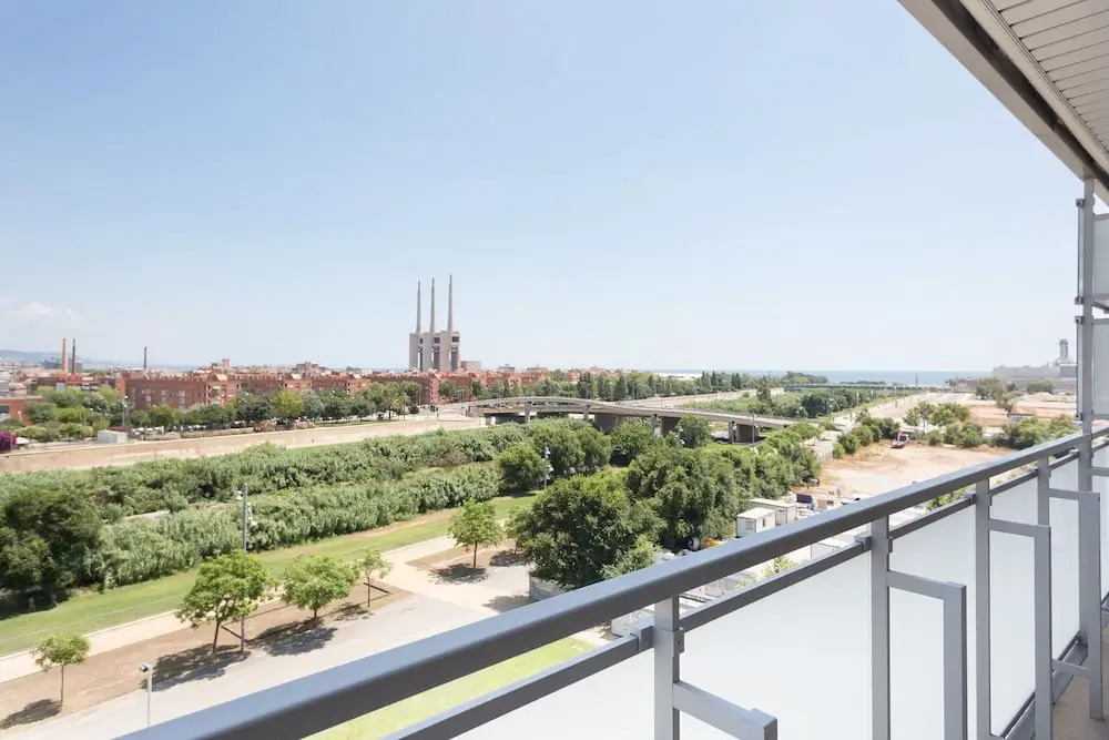 Olala Port Forum Apartments