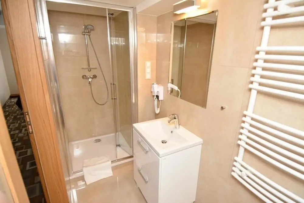 Boutique Provincja Winebar & Rooms