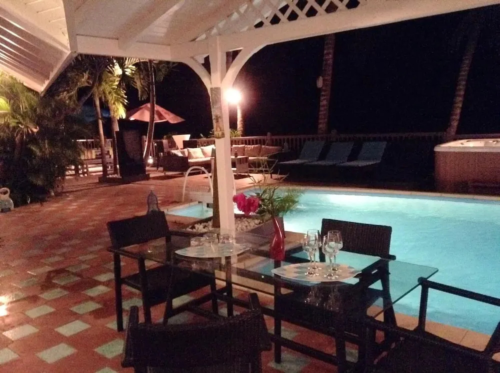 Villa With 4 Bedrooms in Le Gosier, With Private Pool, Enclosed Garden and Wifi - 3 km From the Beach