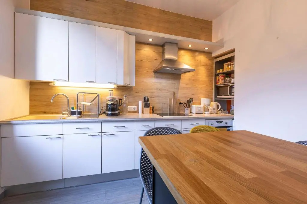Apt 2-4 pers, charme de l'ancien, calme, vélos, Annecy centre