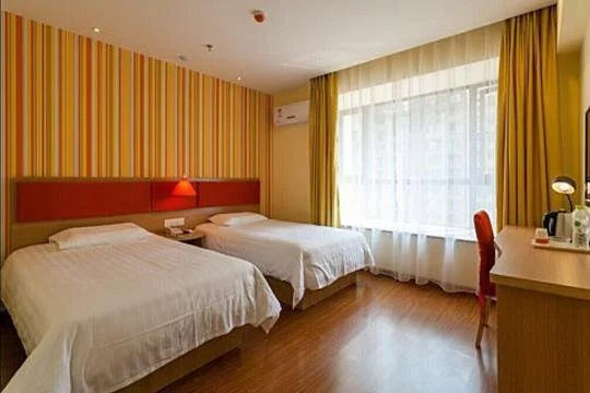 Home Inn - Shenzhen Baoan Xixiang Metro Station