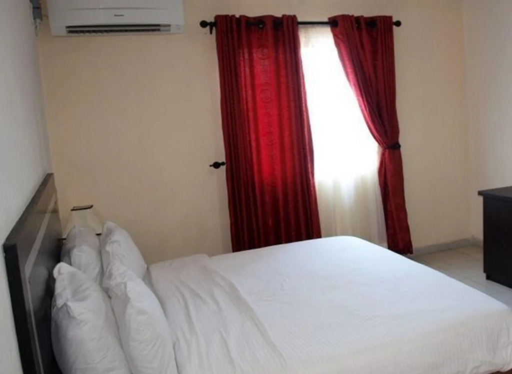 Class Suites Budget Ogba