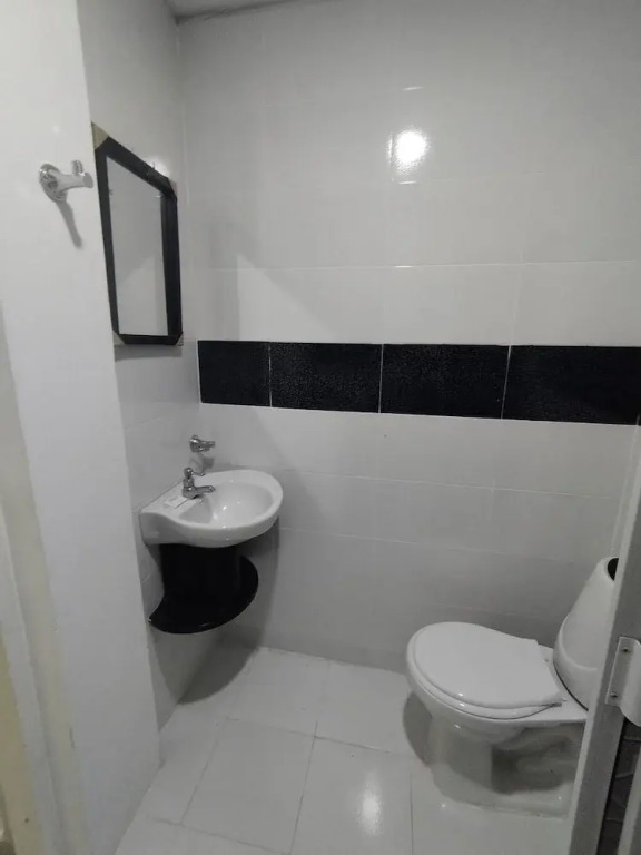"room in Lodge - Bm-1 Room Near the sea With air Conditioning and Wifi"