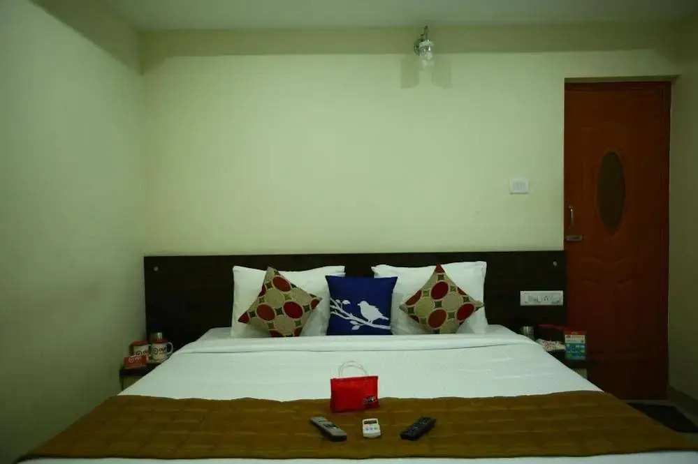 Maruthi Residency