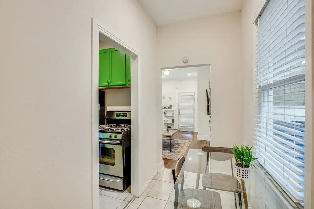 Dallas Vacation Rental w/ Private Deck!