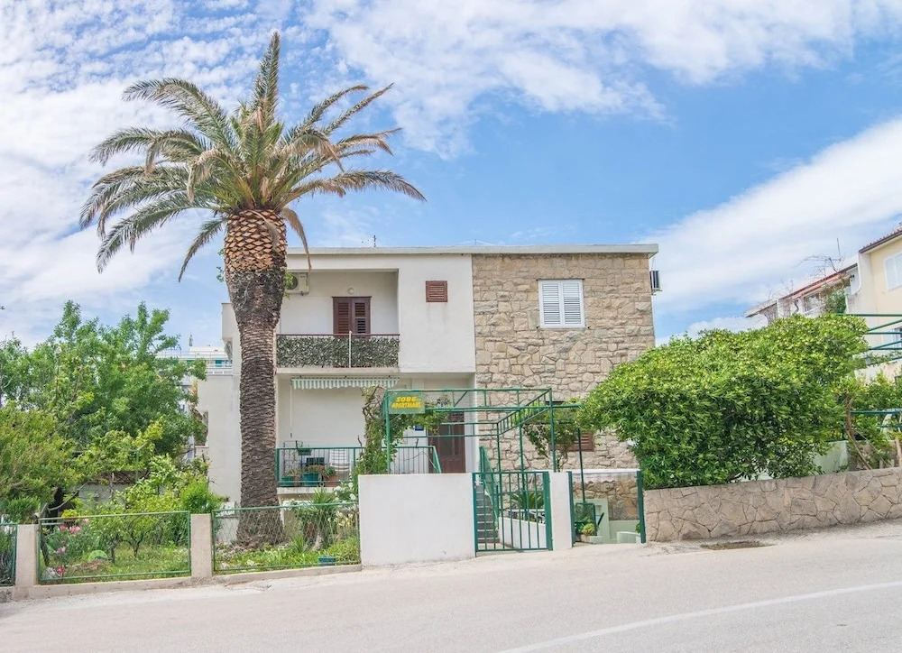 Guest house Milic