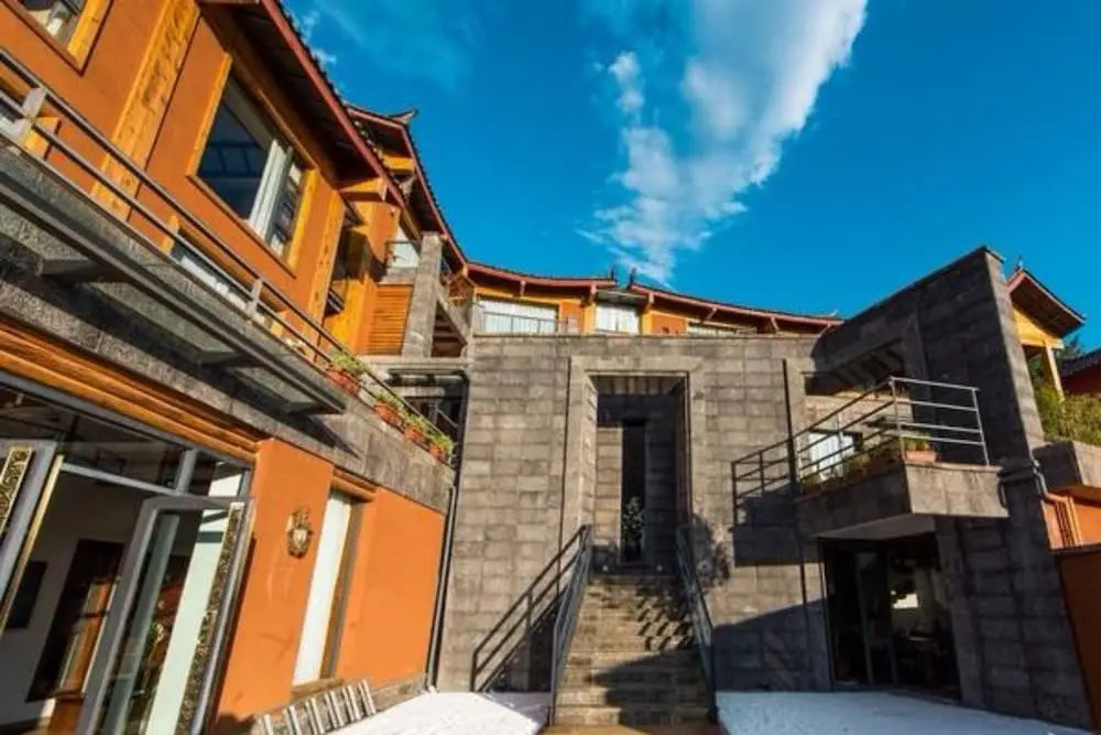 Lugu Lake Dengfengbanshan Boutique Hotel