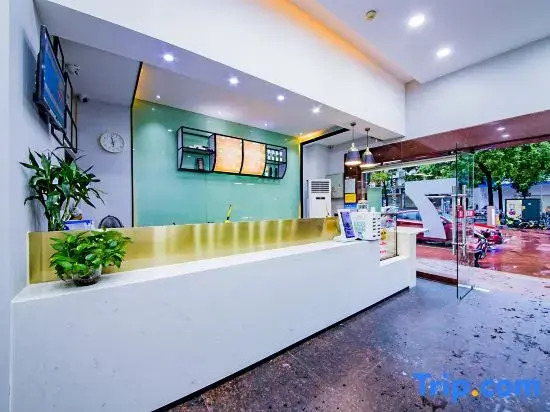 7 Days Premium Hotel (Changsha Wu Yi Avenue Railway Station Subway Station)