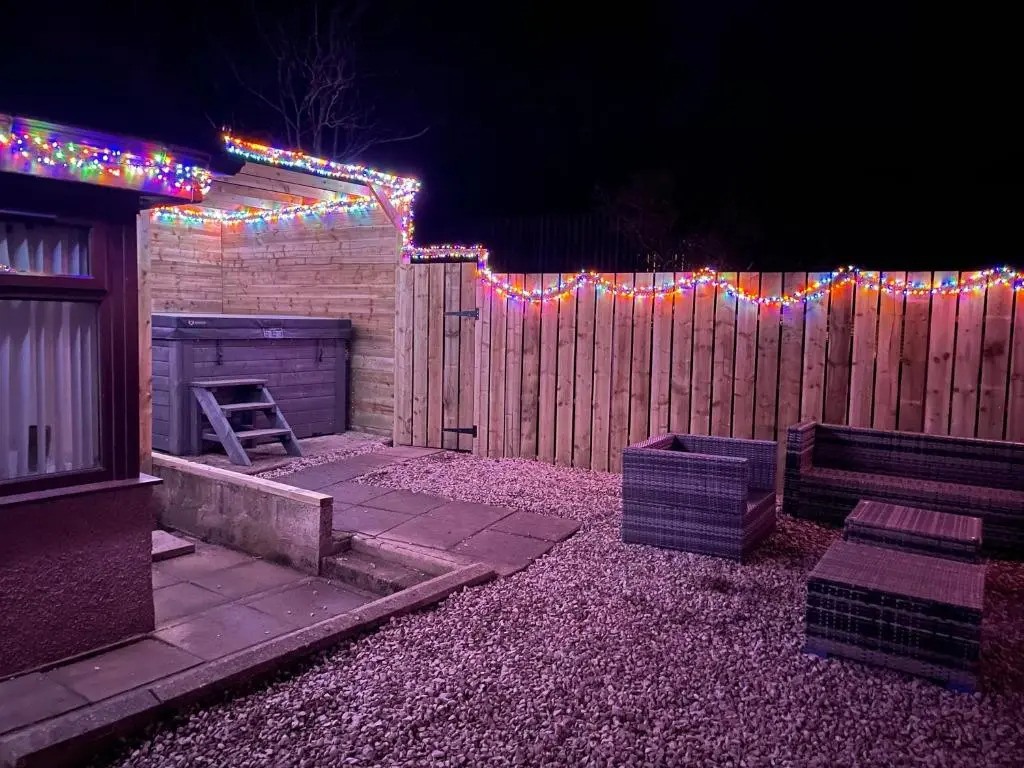 The Steading with 7 Seater Hot Tub Aberdeenshire