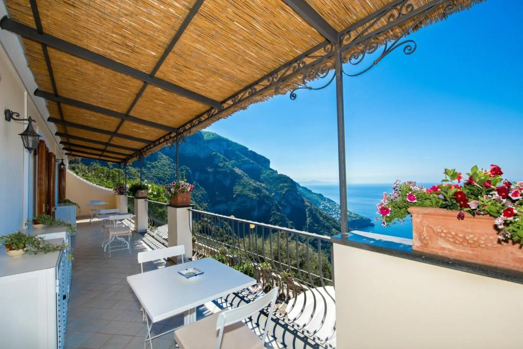 De Vivo Realty - Villa Savina Positano