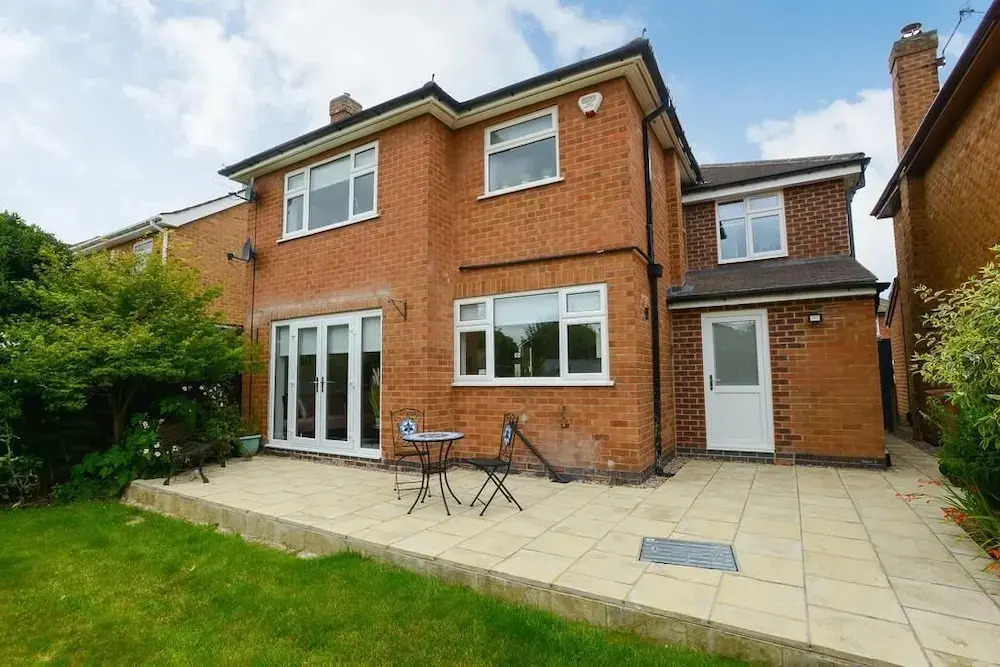 Wollaton House - Fabulous 5 bed house Nottingham