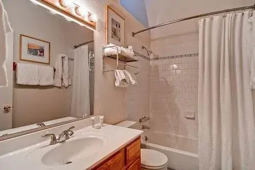 Delightful International Village Getaway