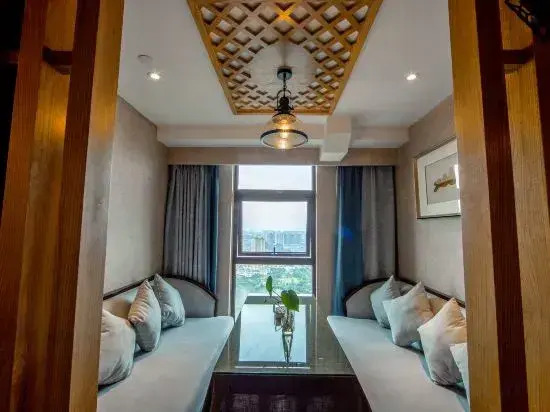 Jiayuan Starlight Hotel