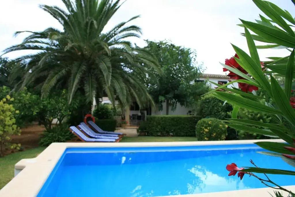 Roig Miquel Beatiful house just 10m driving from Pollensa