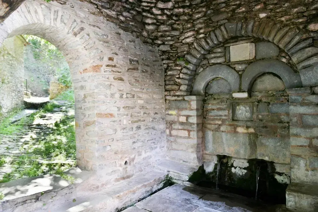 Thalia Traditional Guest House