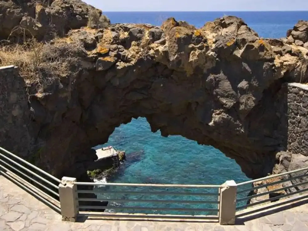 Sun and Diving