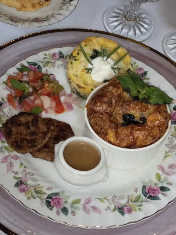 DuPont Mansion Bed & Breakfast
