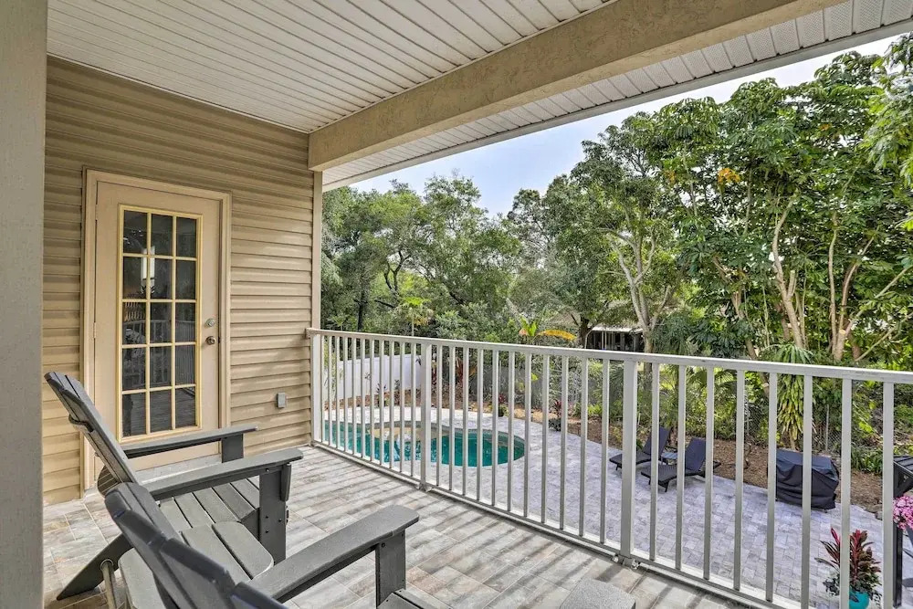 Modern Clearwater Home w/ Deck: 9 Mi to Beach