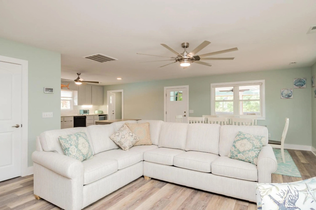 Poolside Paradise by Oak Island Accommodations