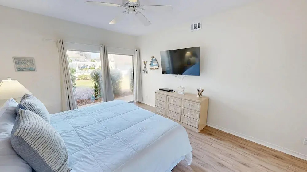 Sandpiper Cove 9141 3 Bedroom Condo by RedAwning